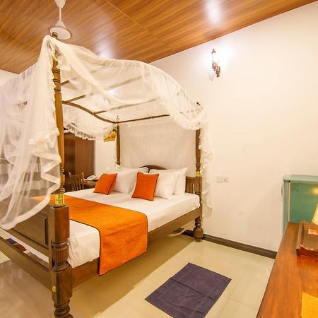 Mimoza Mirissa Bed & Breakfast Dış mekan fotoğraf
