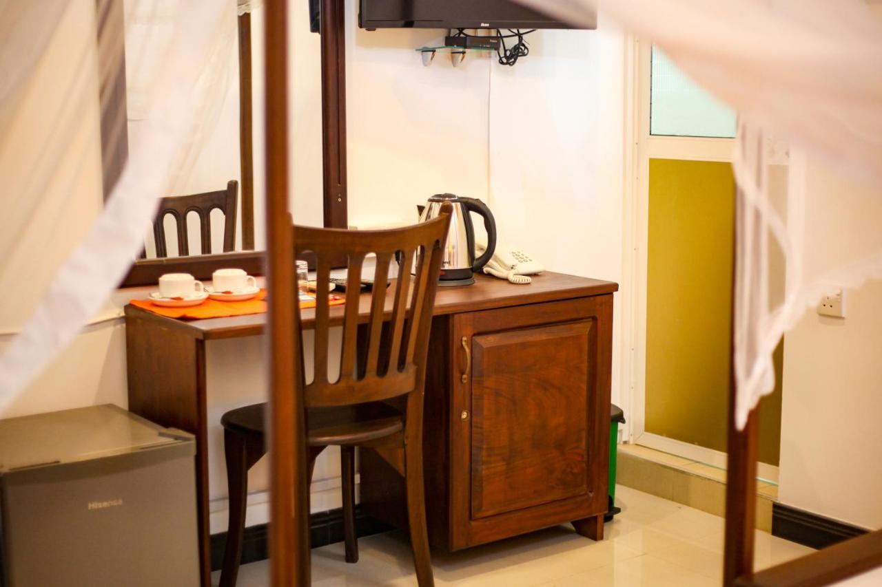 Mimoza Mirissa Bed & Breakfast Dış mekan fotoğraf