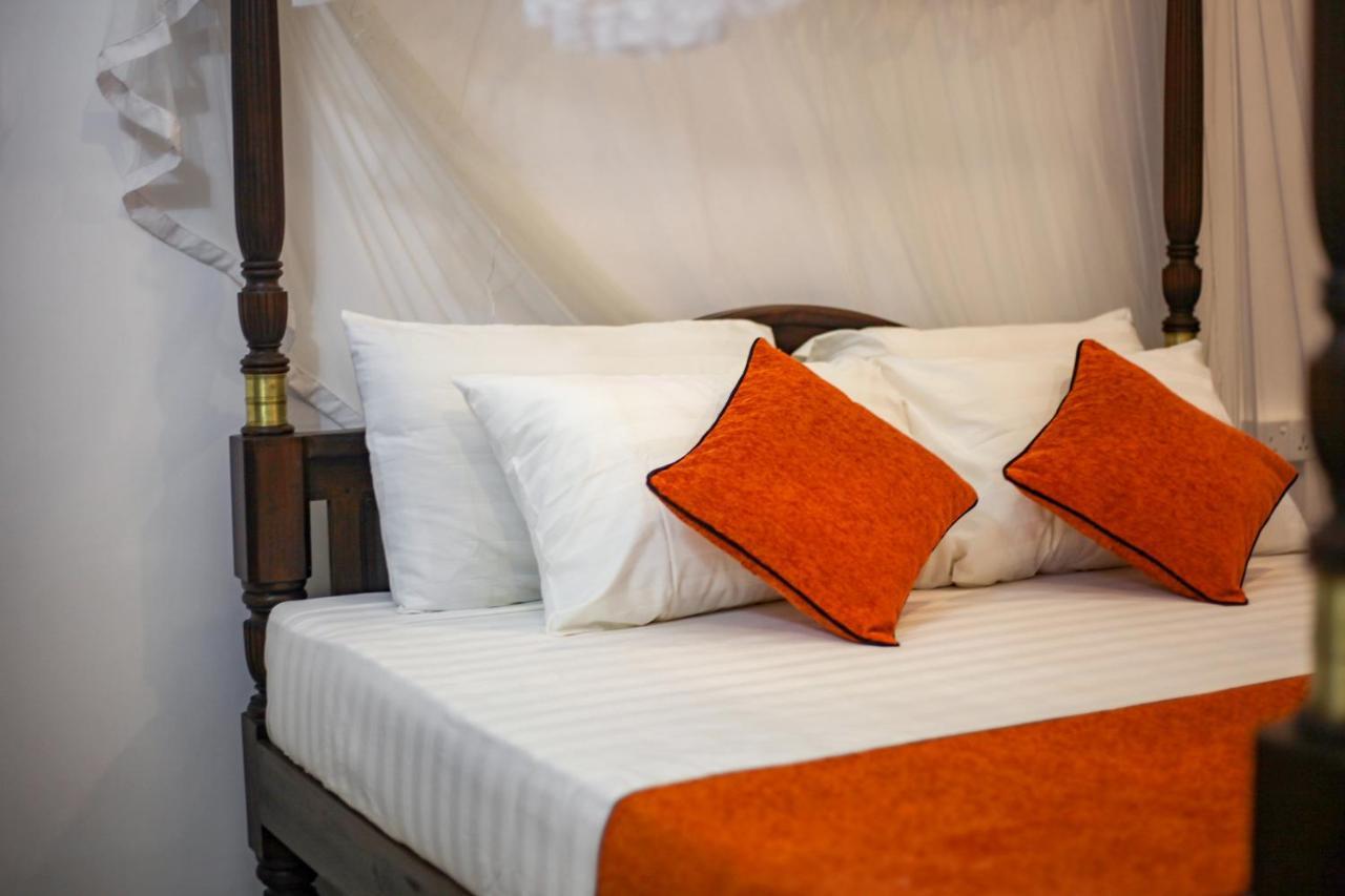 Mimoza Mirissa Bed & Breakfast Dış mekan fotoğraf